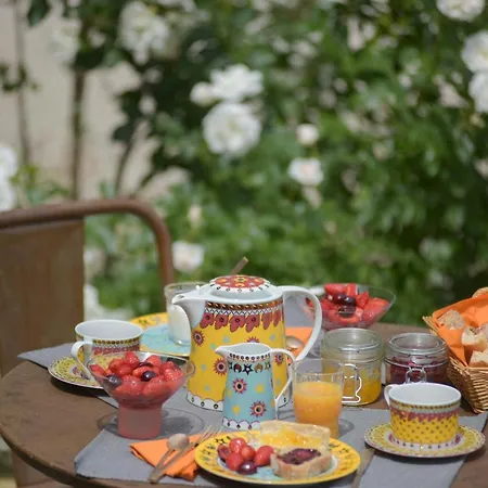 Les D'agmara Bed & Breakfast Arles